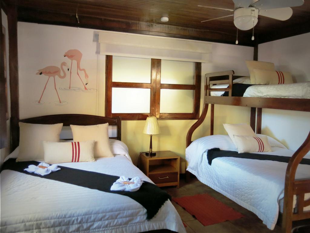 The Wooden House Hotel Puerto Villamil Exteriér fotografie